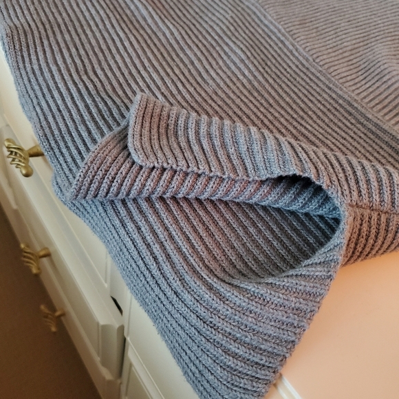 cotton Vince Camuto grey asymmetrical sweater - Picture 11 of 14